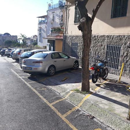 Vomero House With Free Parking 410 Cm Napoli Eksteriør bilde