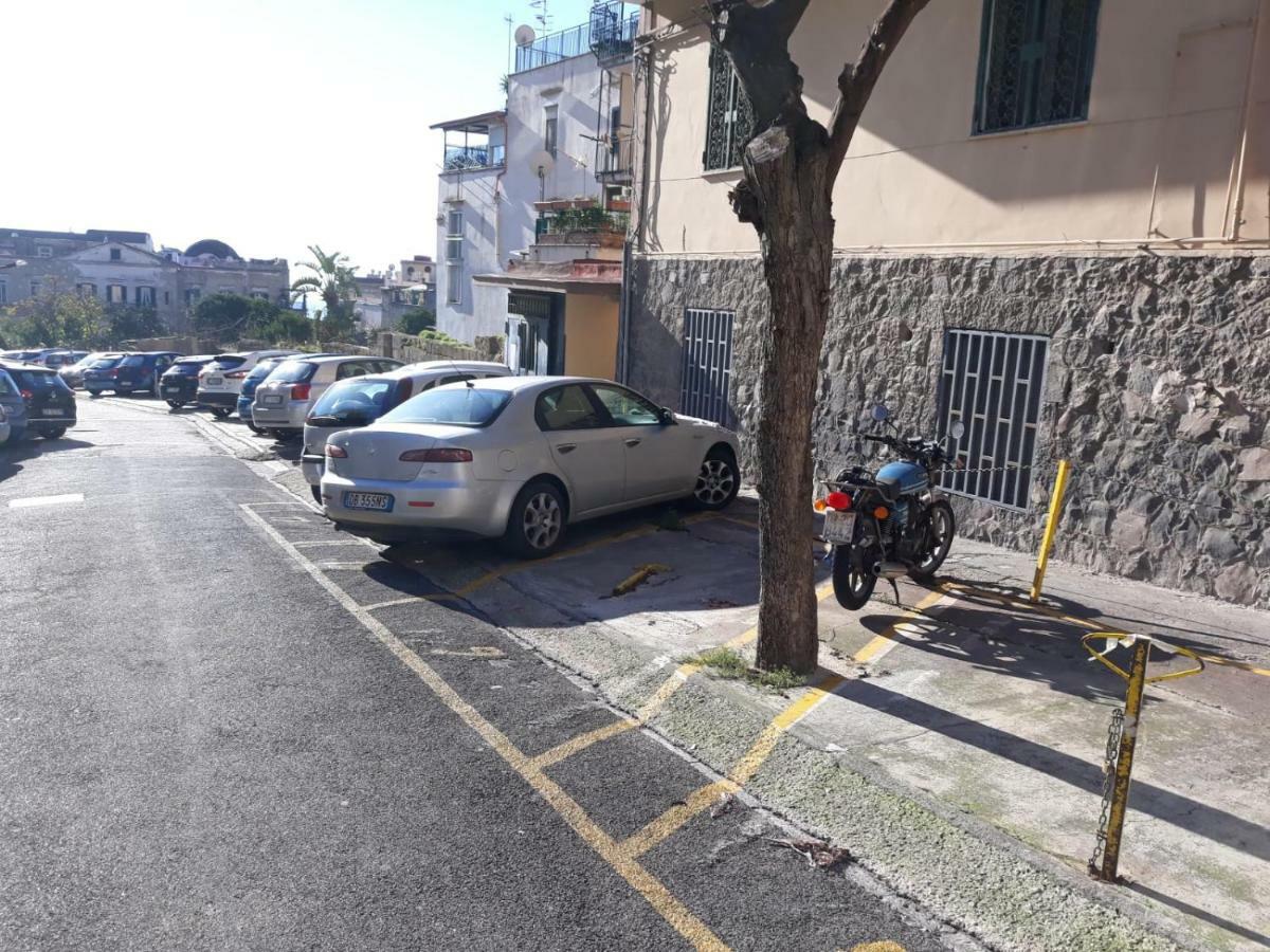 Vomero House With Free Parking 410 Cm Napoli Eksteriør bilde